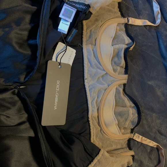 Beautiful Satin lace Dolce & Gabanna camisole - Picture 10 of 13